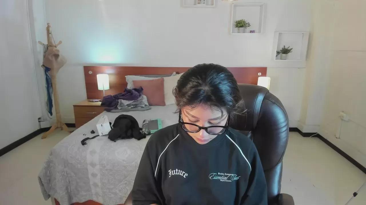 Cloe_n_Billy on Cam4 