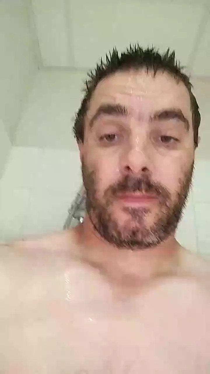 Offline coco4225 on Cam4