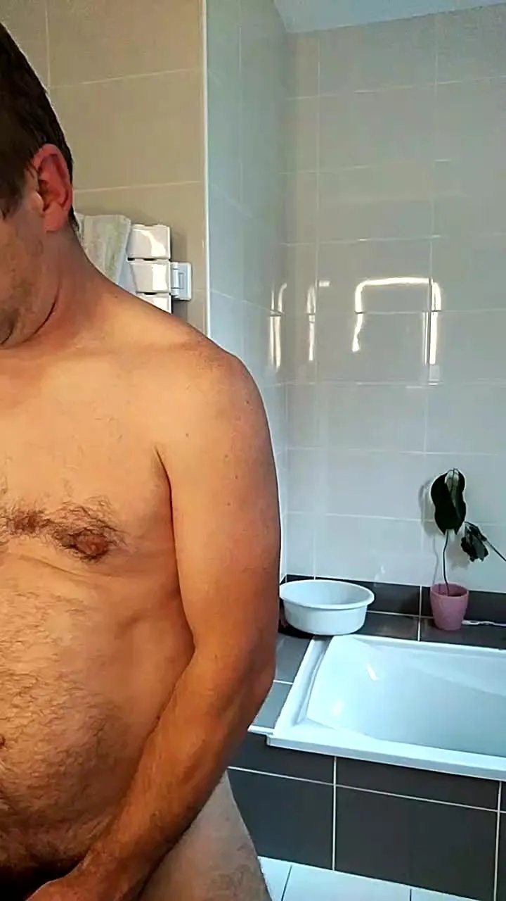 Offline coco4225 on Cam4