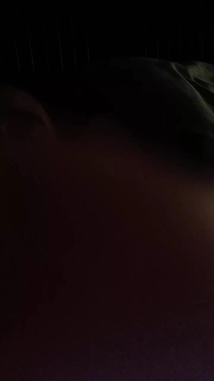 comilon77 on Cam4 