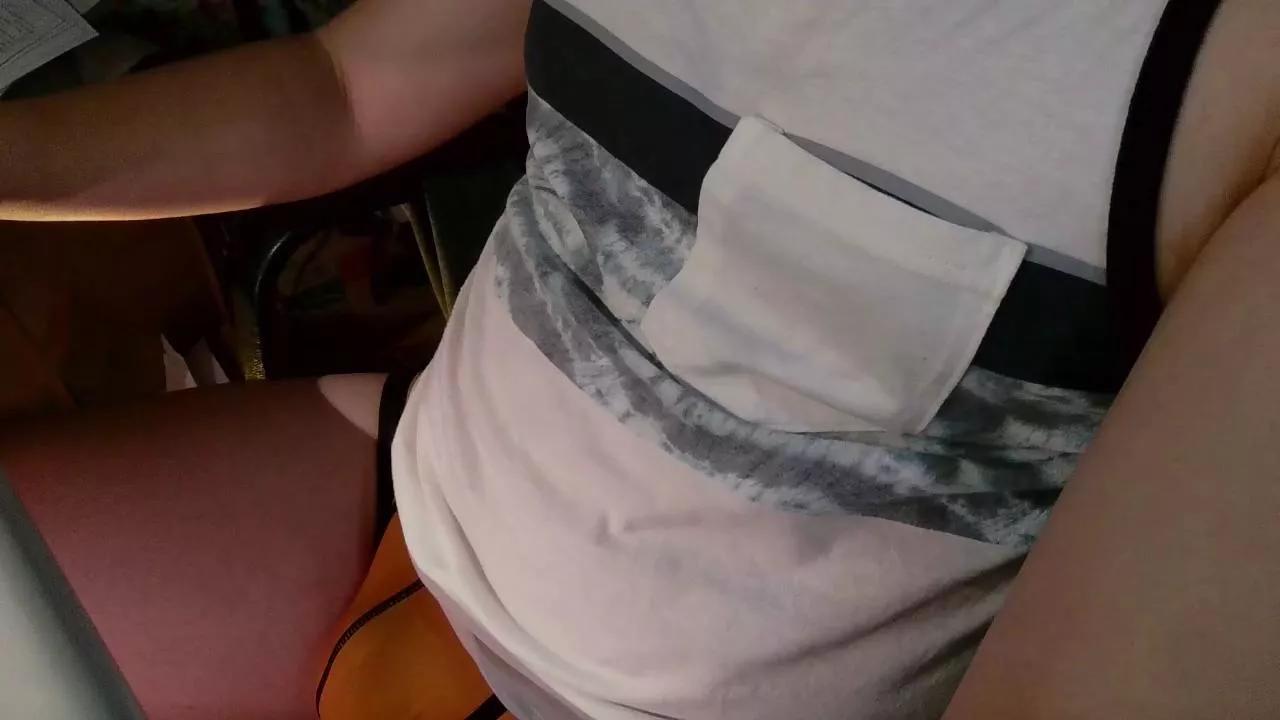 Corgitailll on Cam4 