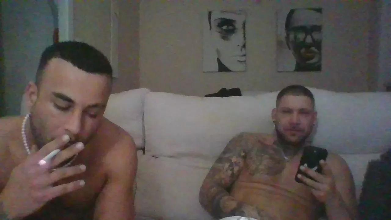 CoupleLord on Cam4 