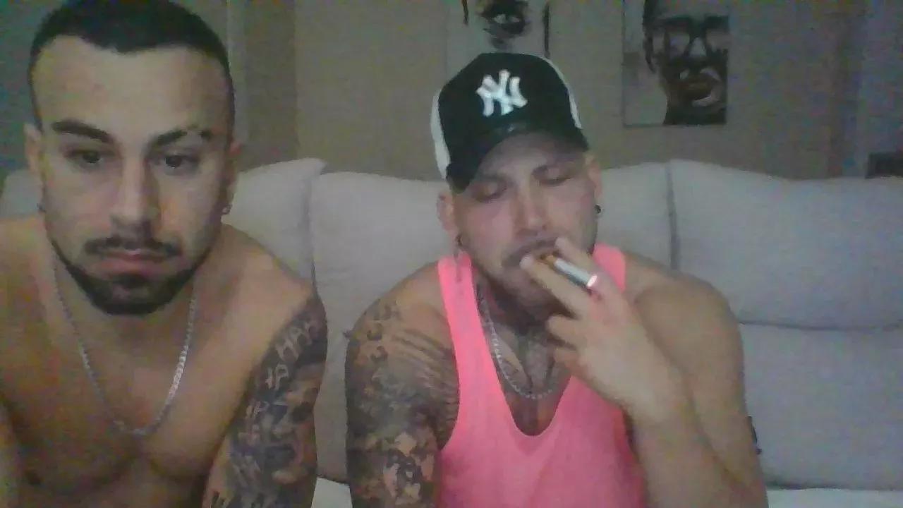 CoupleLord on Cam4 