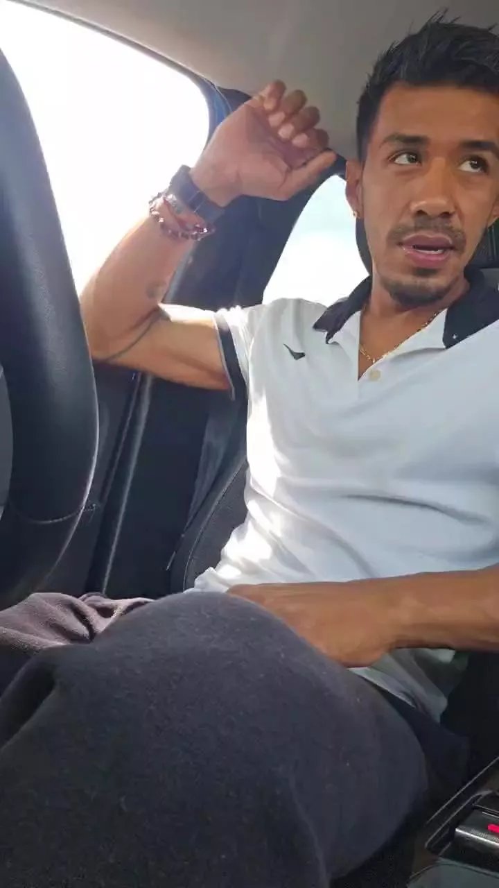 Offline crisphoenix_xxx on Cam4