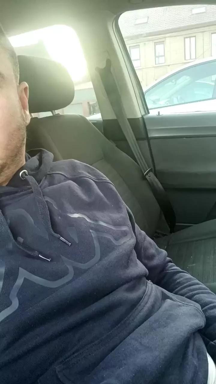 D01984 on Cam4 
