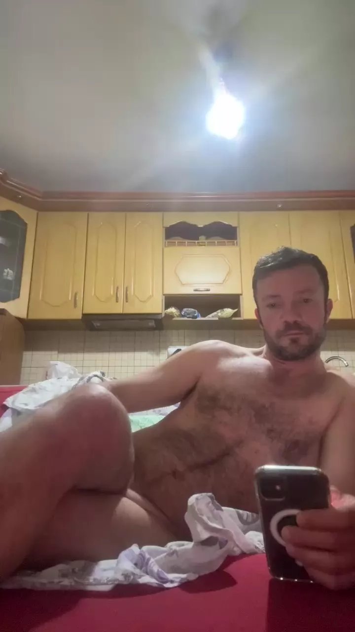 Offline dandy3 on Cam4