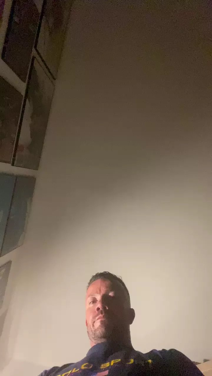 Offline dandy3 on Cam4