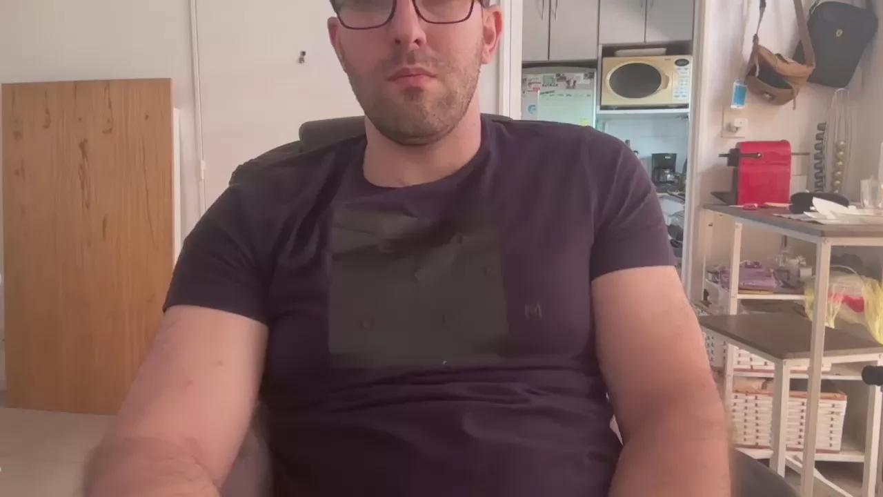 dante_nero94 on Cam4 