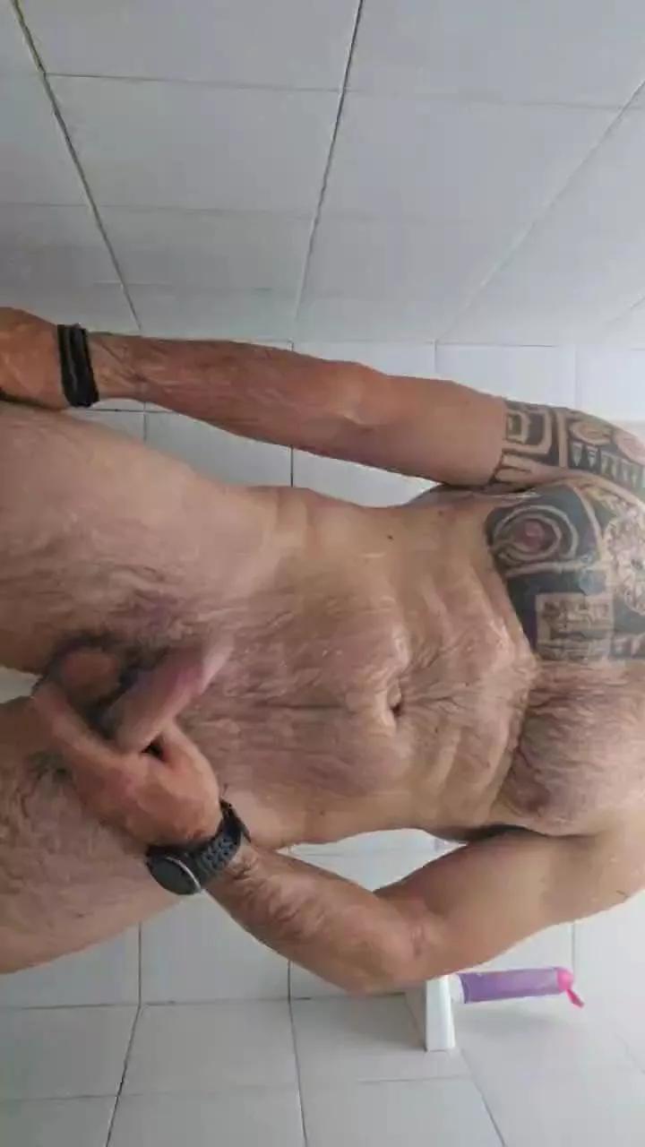Danyrose81 on Cam4 