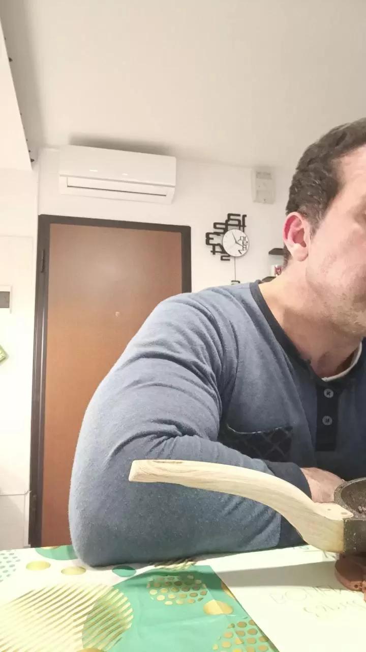Davecabalho on Cam4 