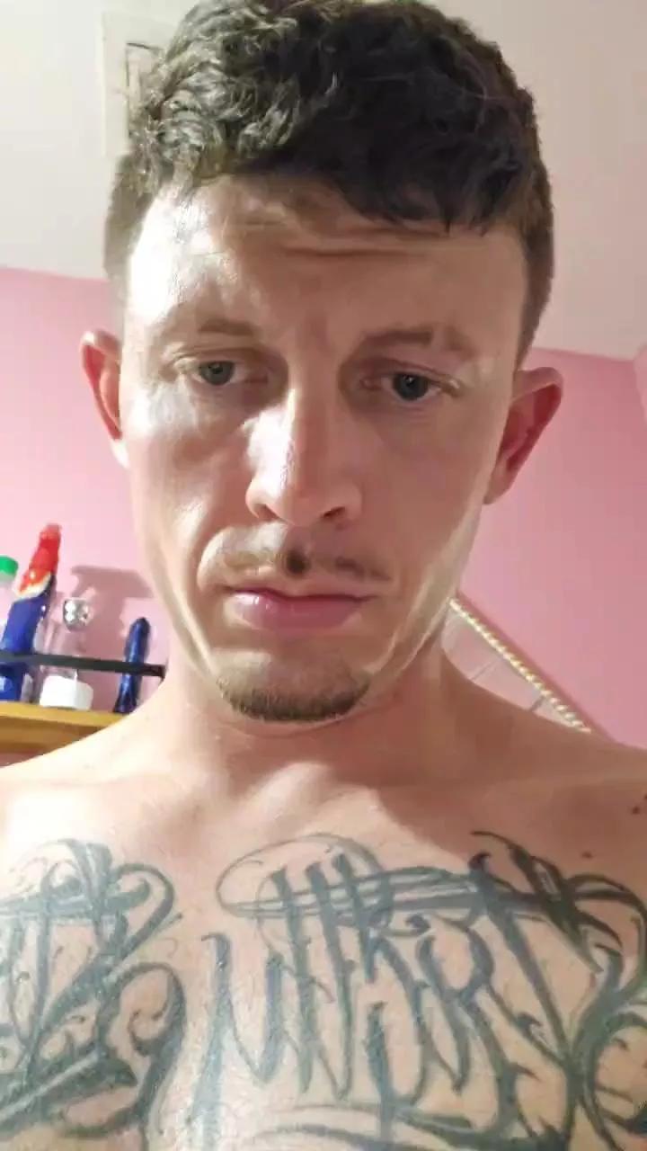 David_in_702 on Cam4 