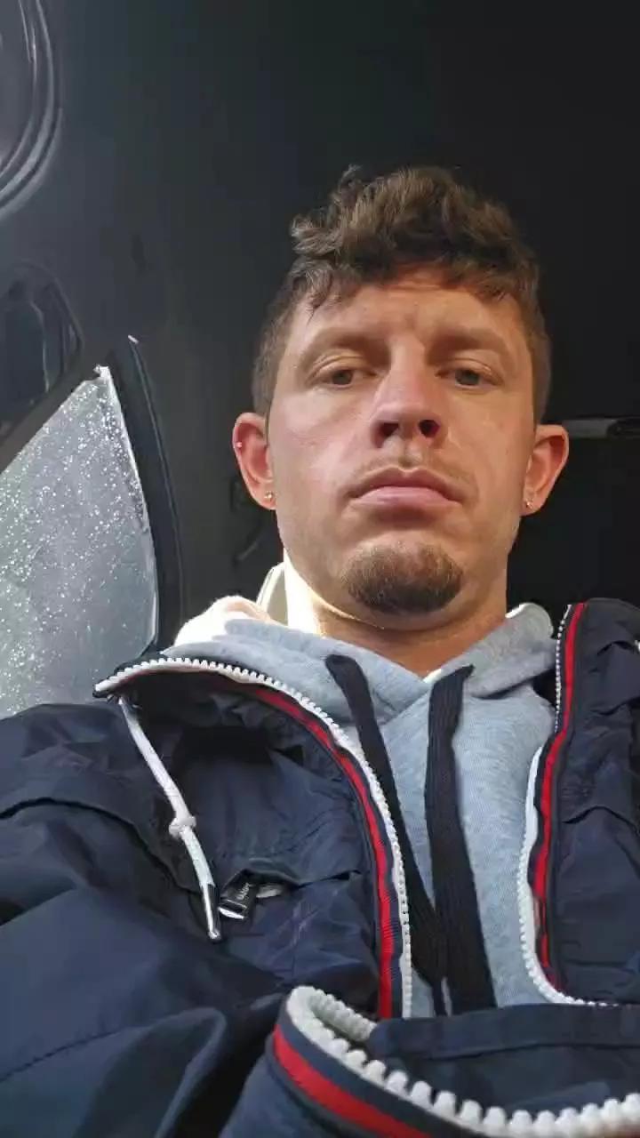 David_in_702 on Cam4 