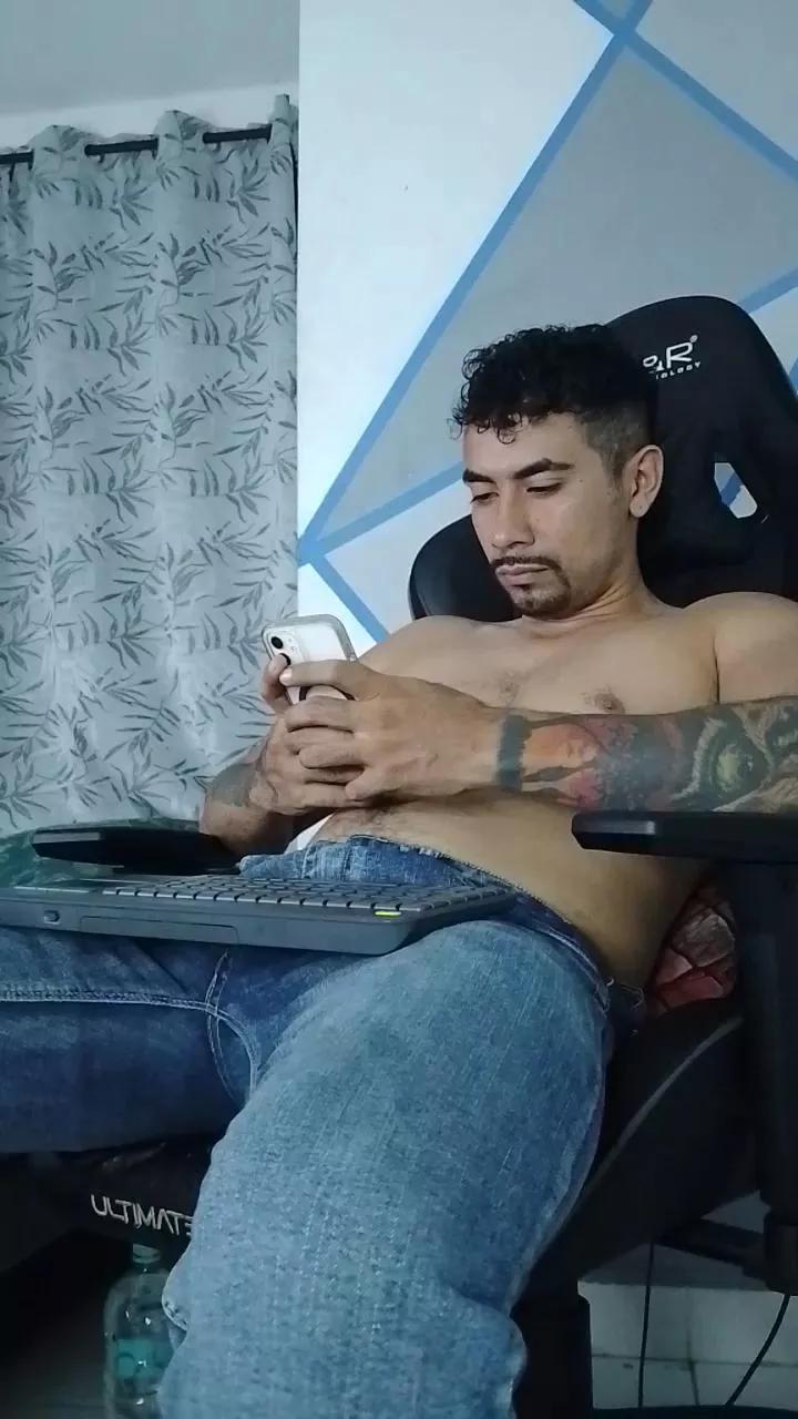 Davidpervert on Cam4 