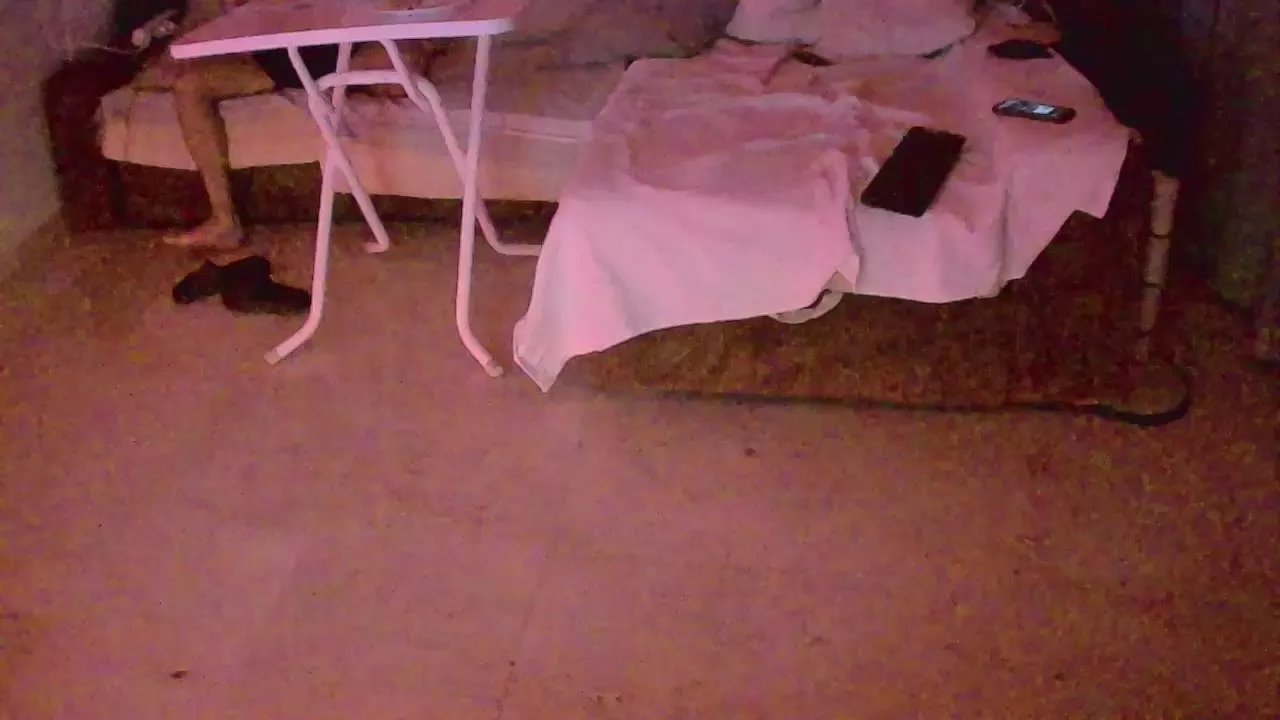 Offline davidwk on Cam4