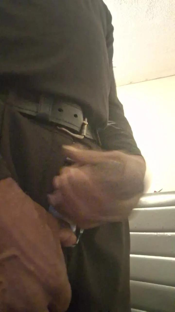 Deacon805 on Cam4 