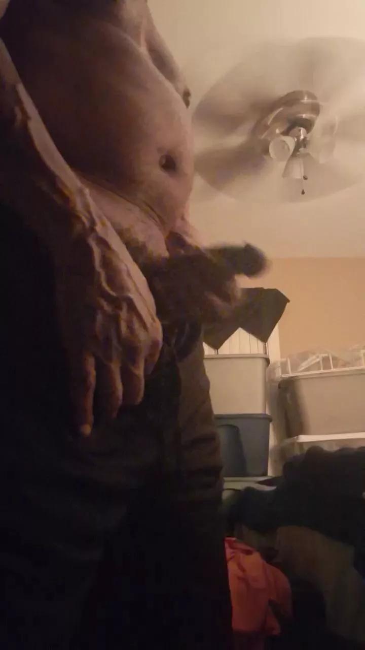Deacon805 on Cam4 
