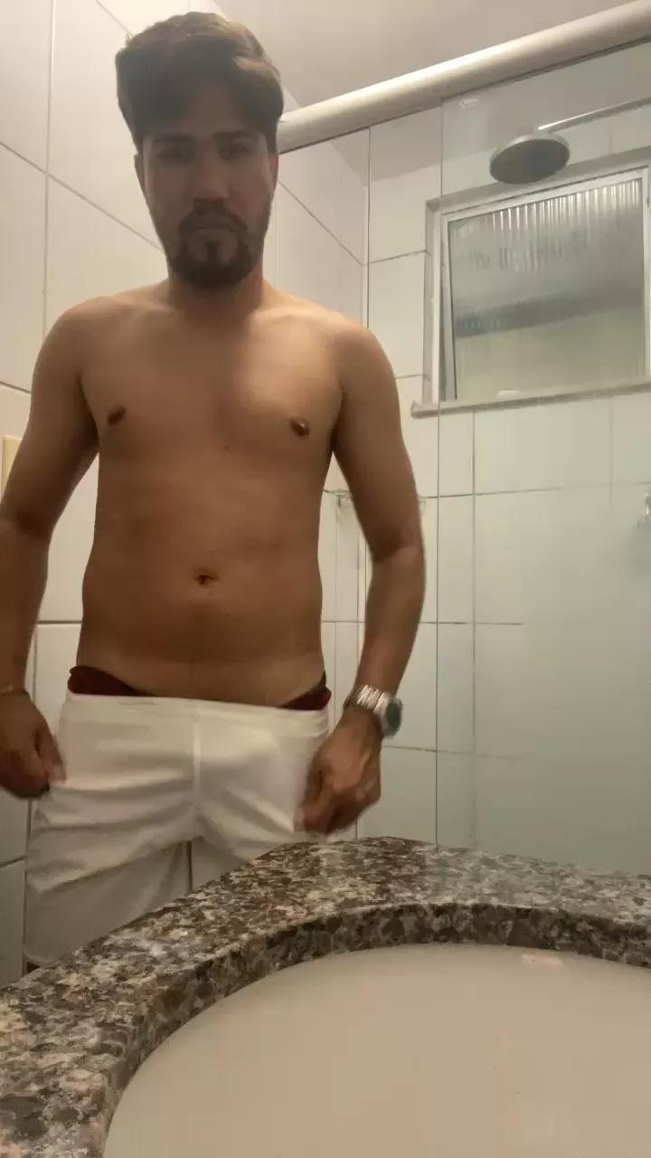 deastro on Cam4 