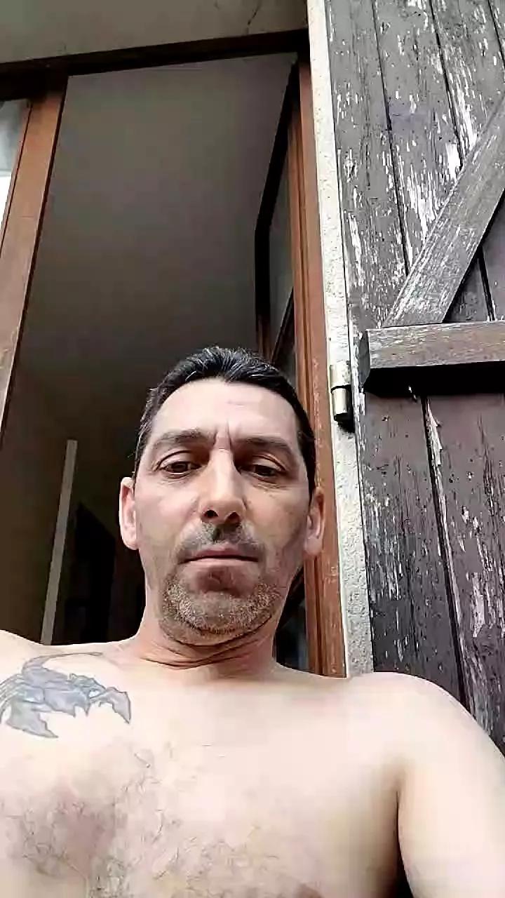 dedesisi on Cam4 