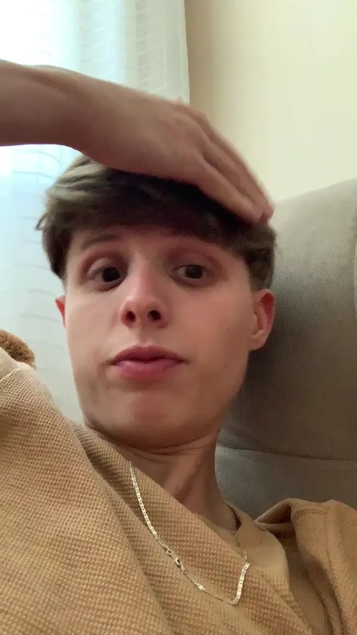 Offline DiegoLoirin on Cam4