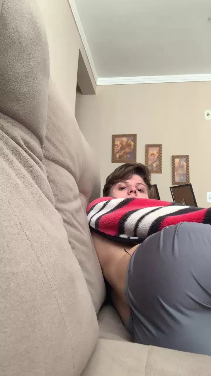 Offline DiegoLoirin on Cam4