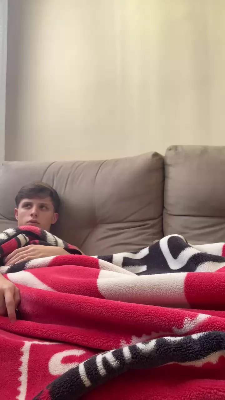 Offline DiegoLoirin on Cam4