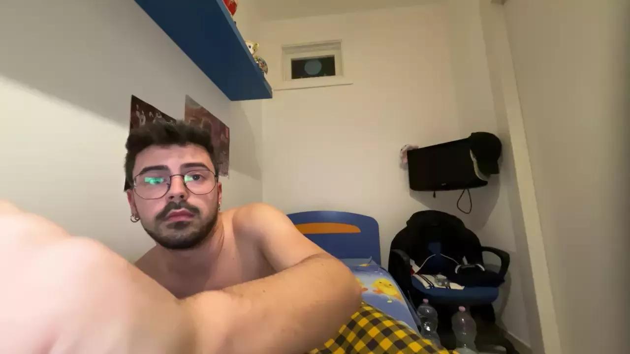 DiEndo31 on Cam4 