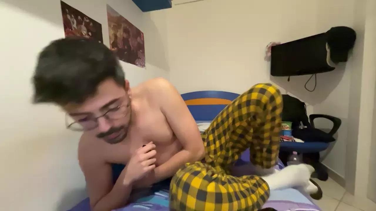 DiEndo31 on Cam4 