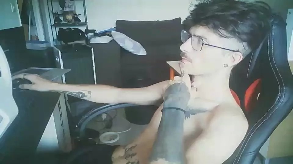 Offline dikklauss_drey on Cam4