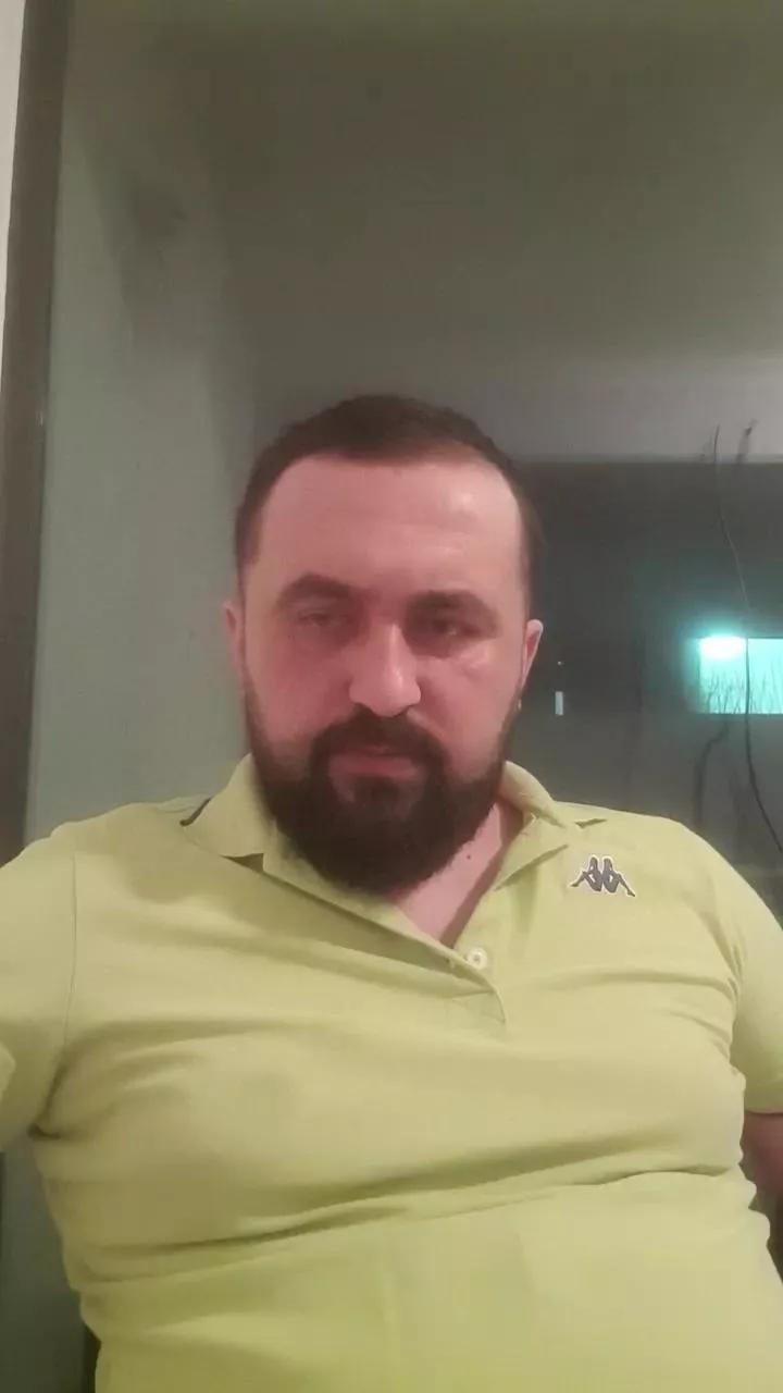 DonCorleone8906 on Cam4 