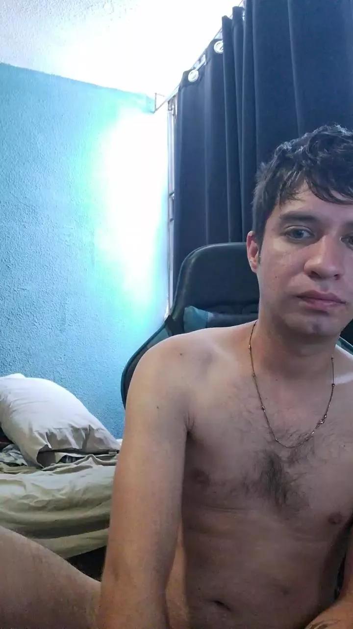 drabura on Cam4 