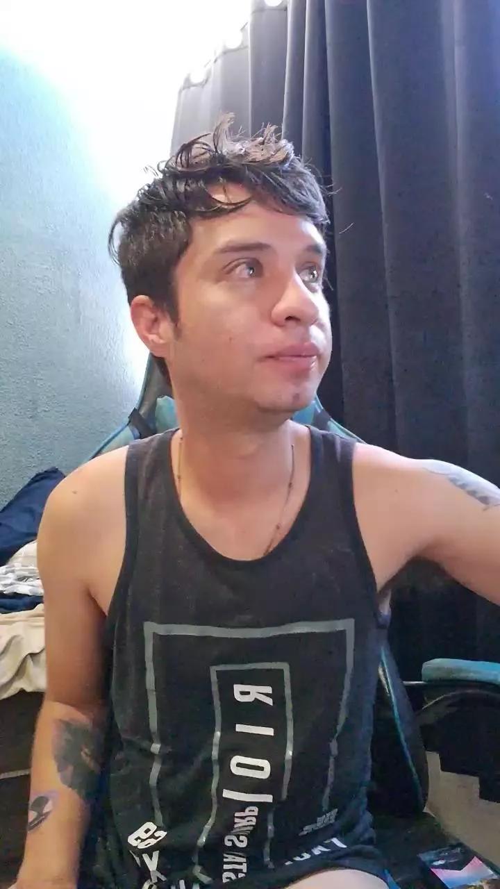 drabura on Cam4 