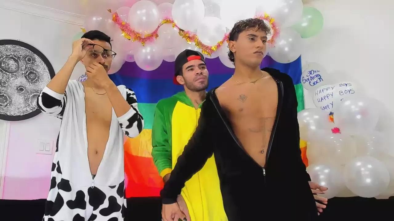 Drill_Boys on Cam4 