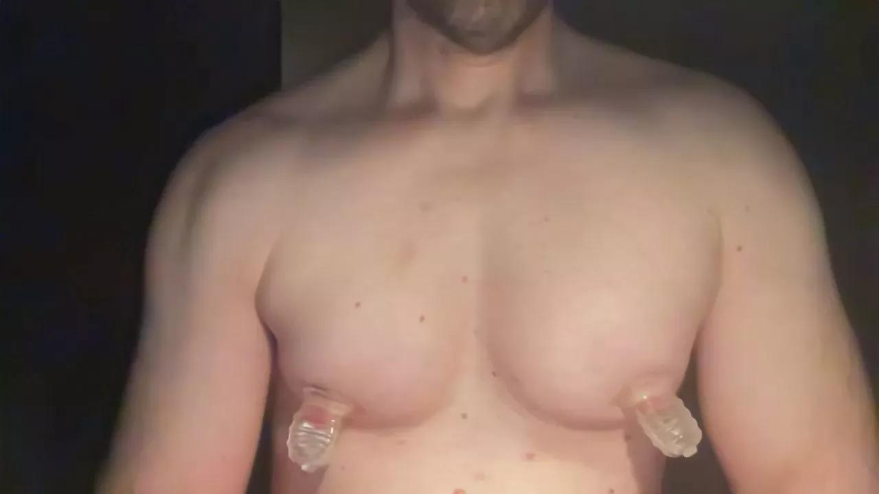 dude_bln09 on Cam4 