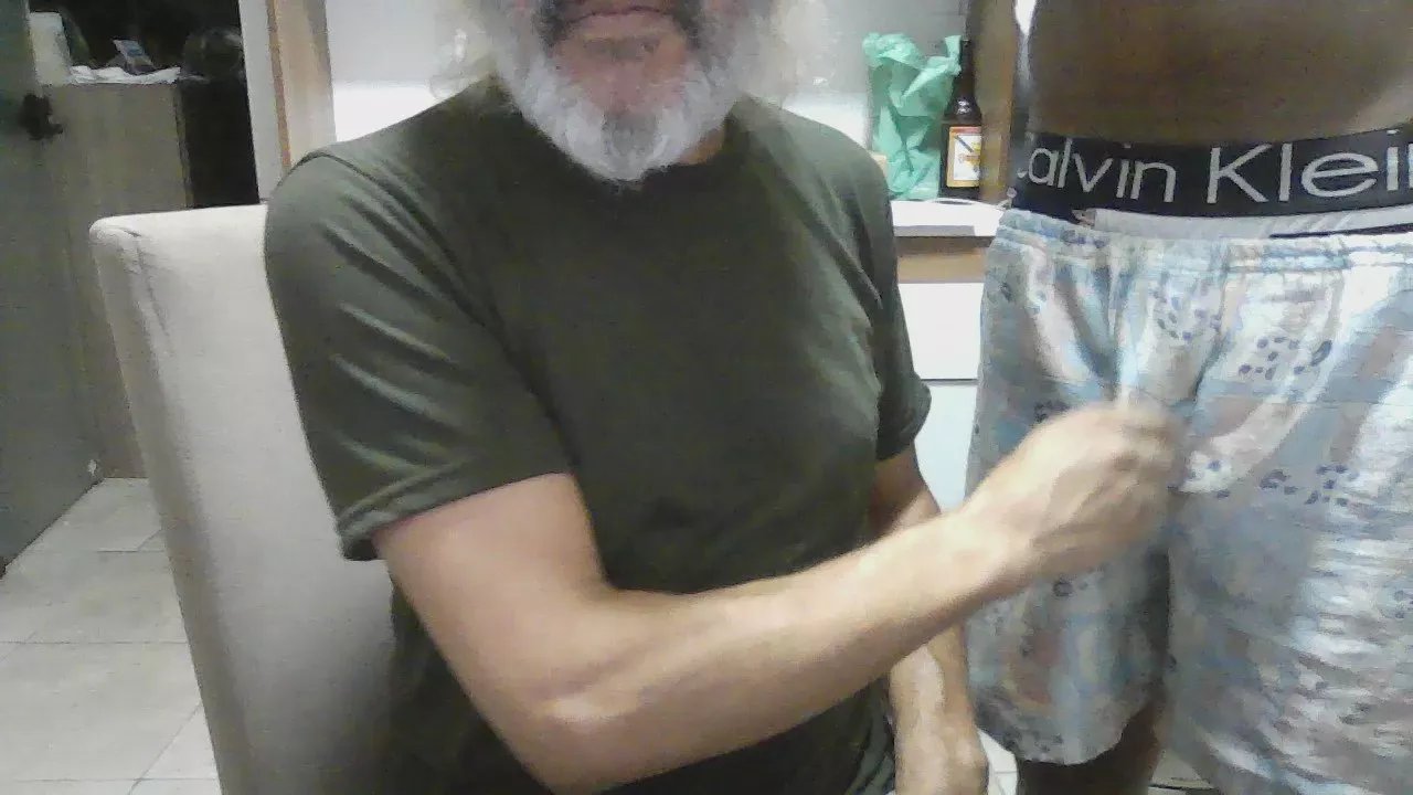 Offline Duplaperfeita on Cam4