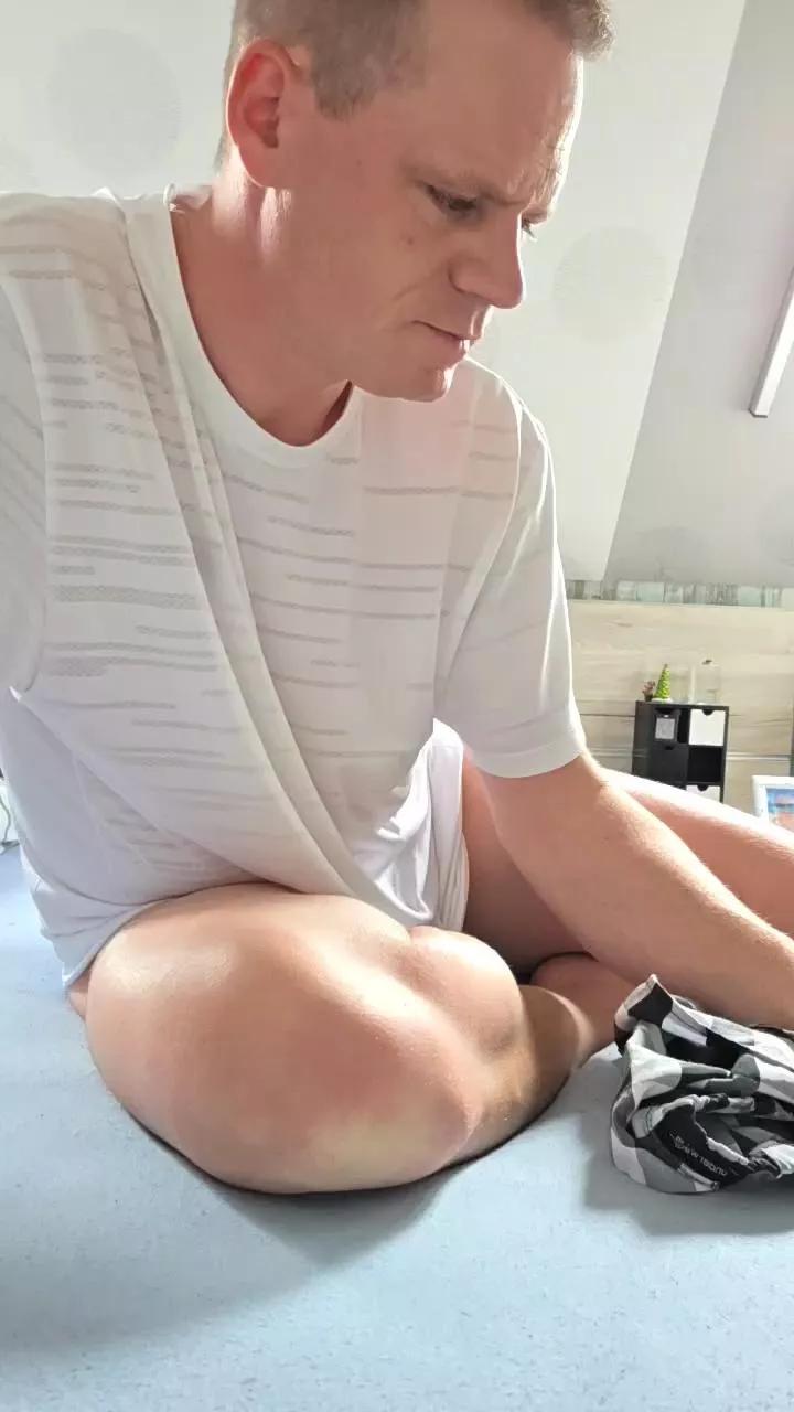 EasyXD on Cam4 
