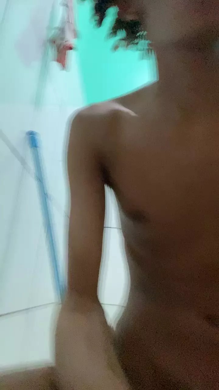 Offline Eduardonunes04 on Cam4