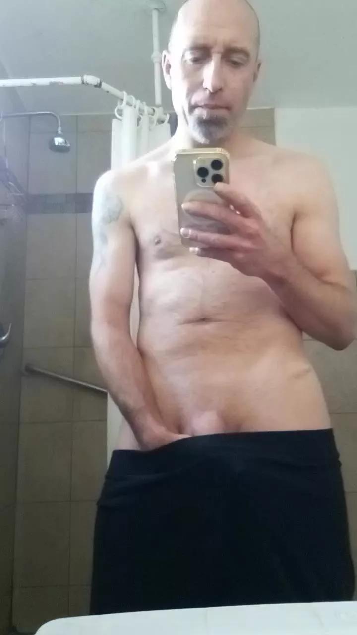 El_Gizmo on Cam4 