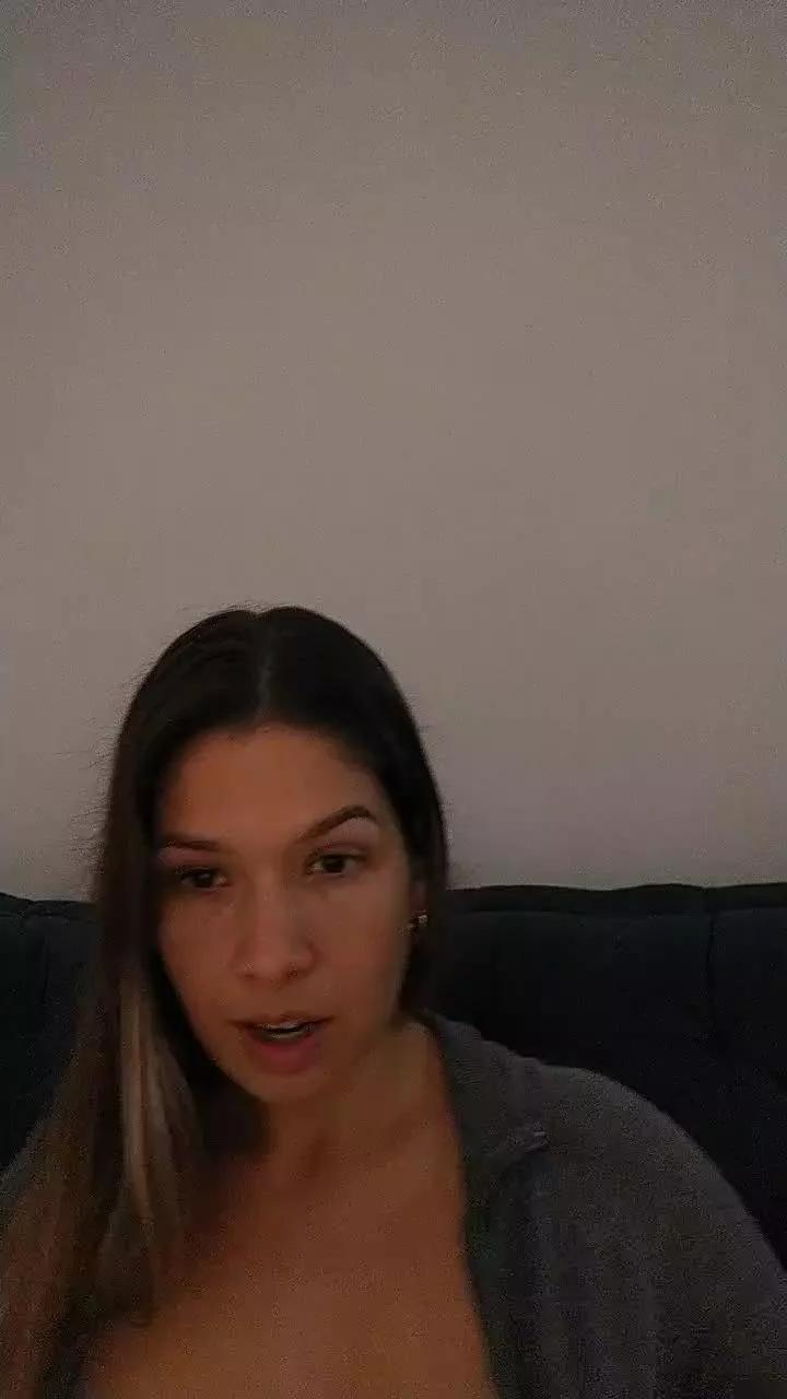 EloCardone on Cam4 
