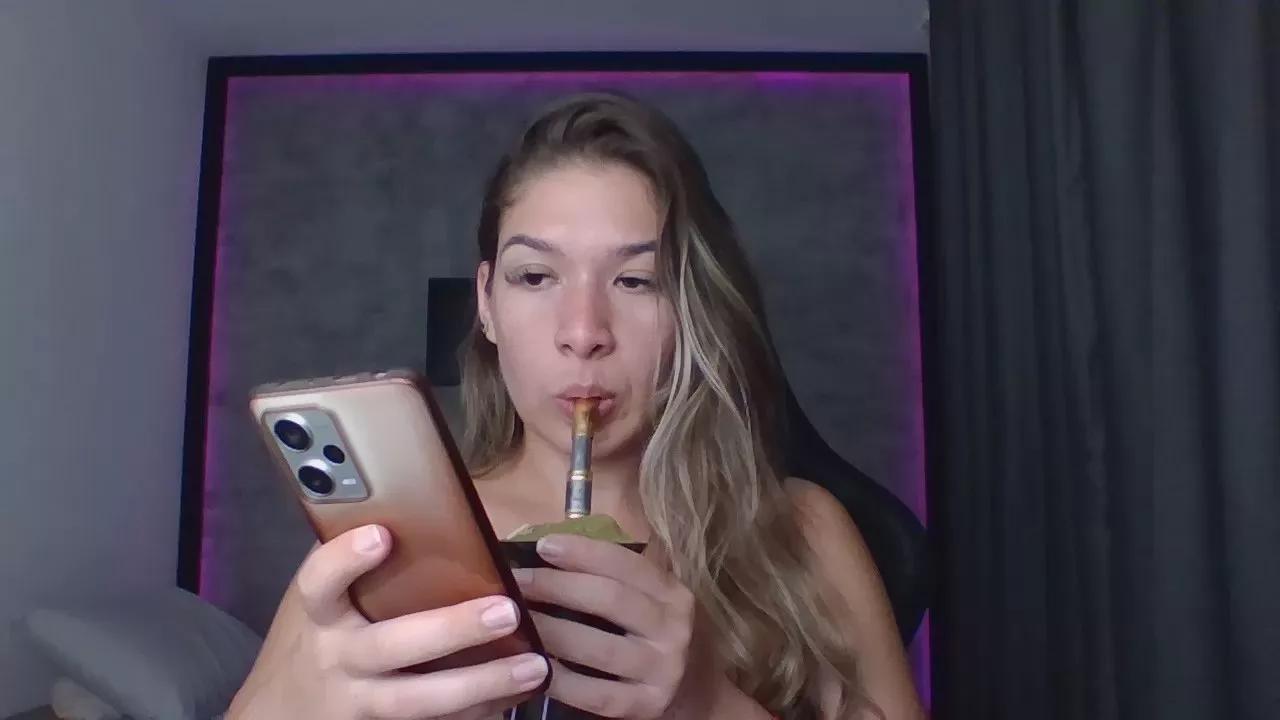 EloCardone on Cam4 