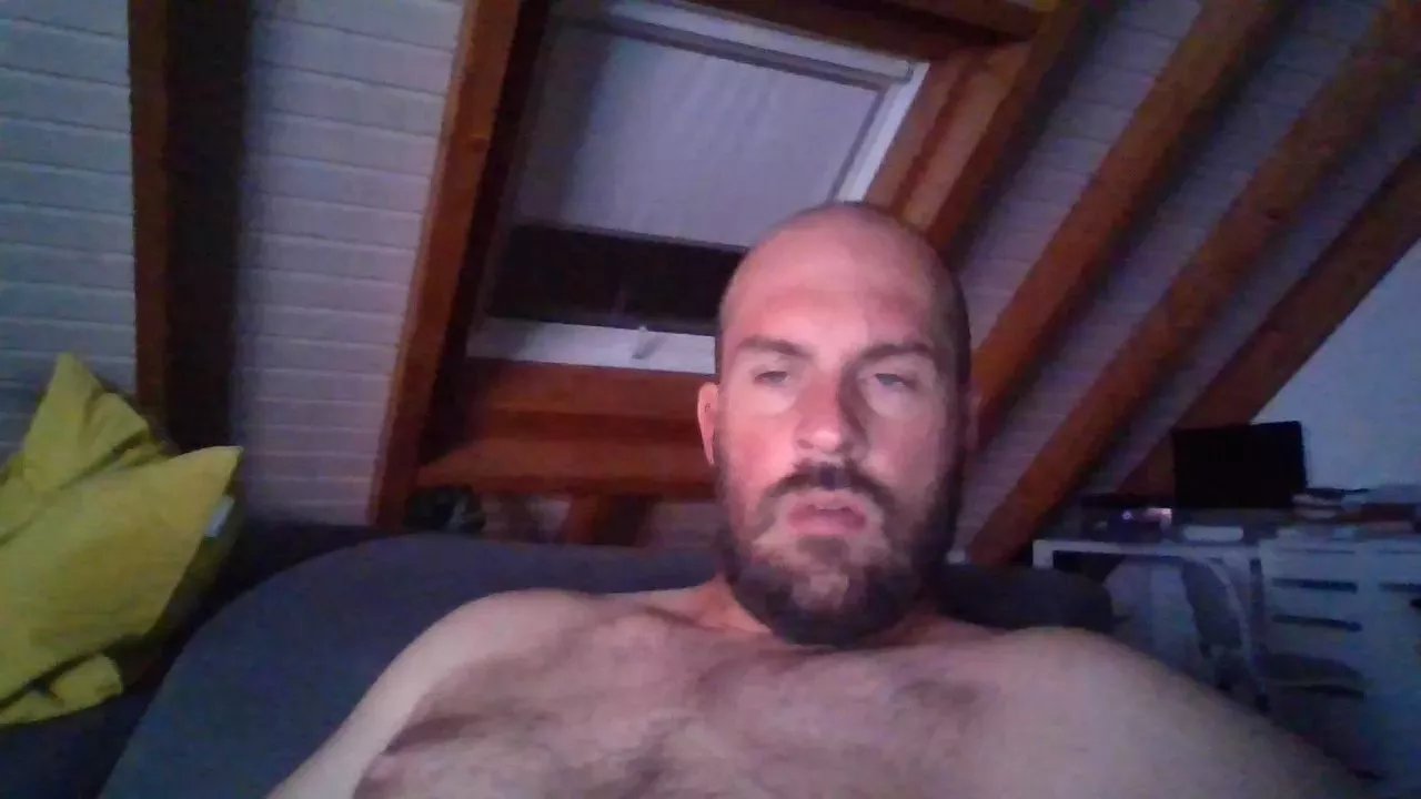 Offline eshot2punkt0 on Cam4