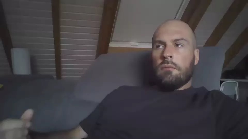 Offline eshot2punkt0 on Cam4