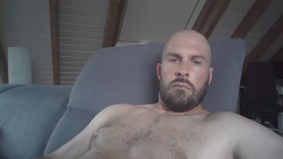 Offline eshot2punkt0 on Cam4