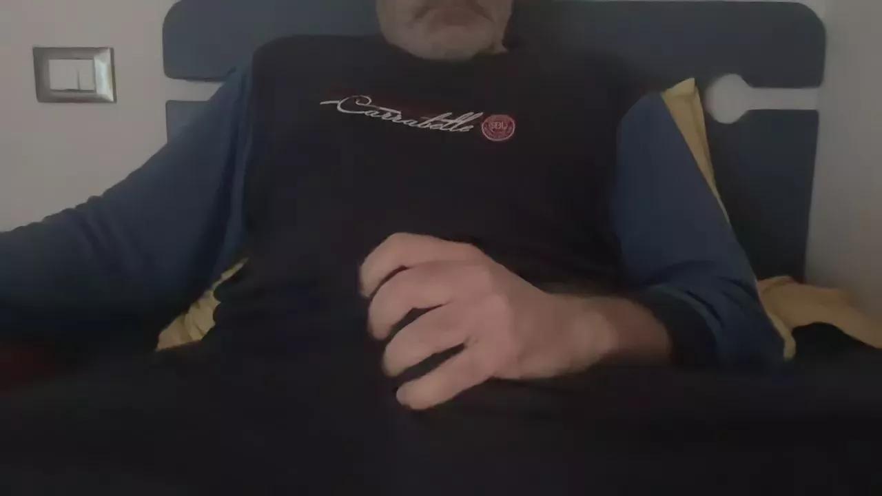 favoloso85 on Cam4 