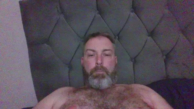 Feature_me on Cam4 