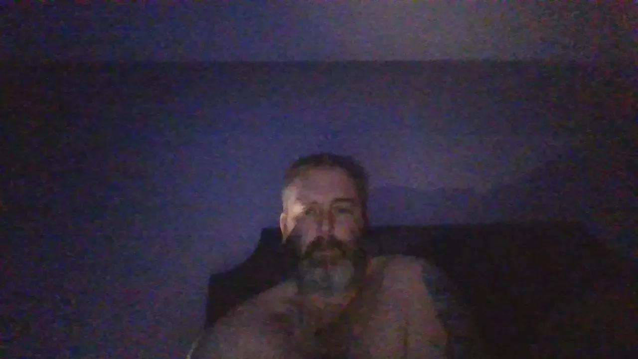 Feature_me on Cam4 