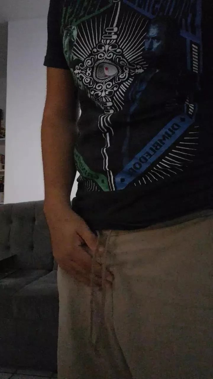 Offline feliped76 on Cam4