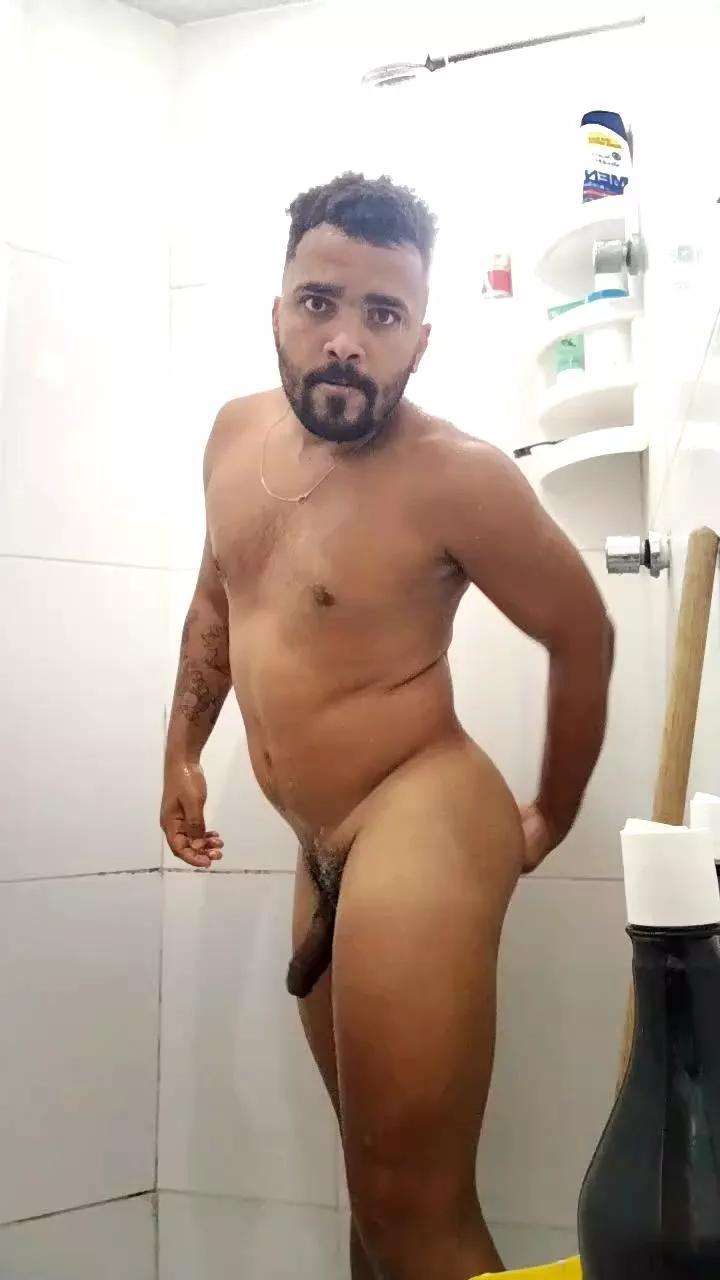 fher8911 on Cam4 
