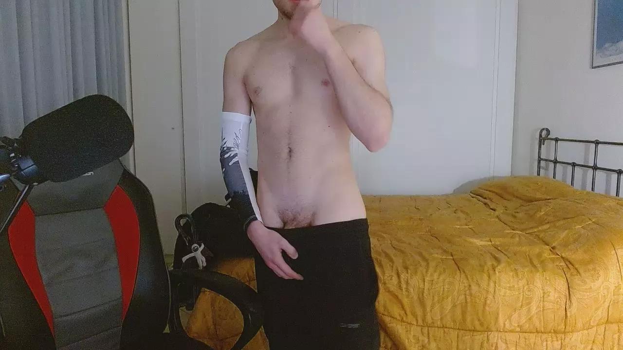 FitBoywow on Cam4 