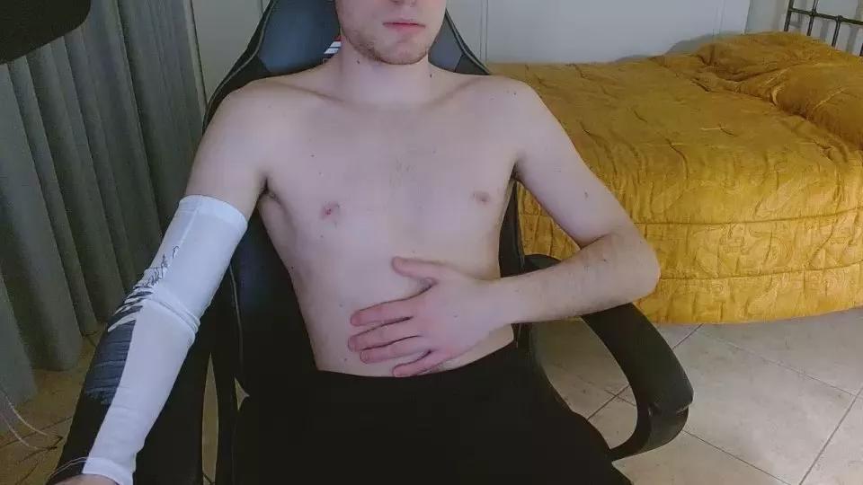 FitBoywow on Cam4 