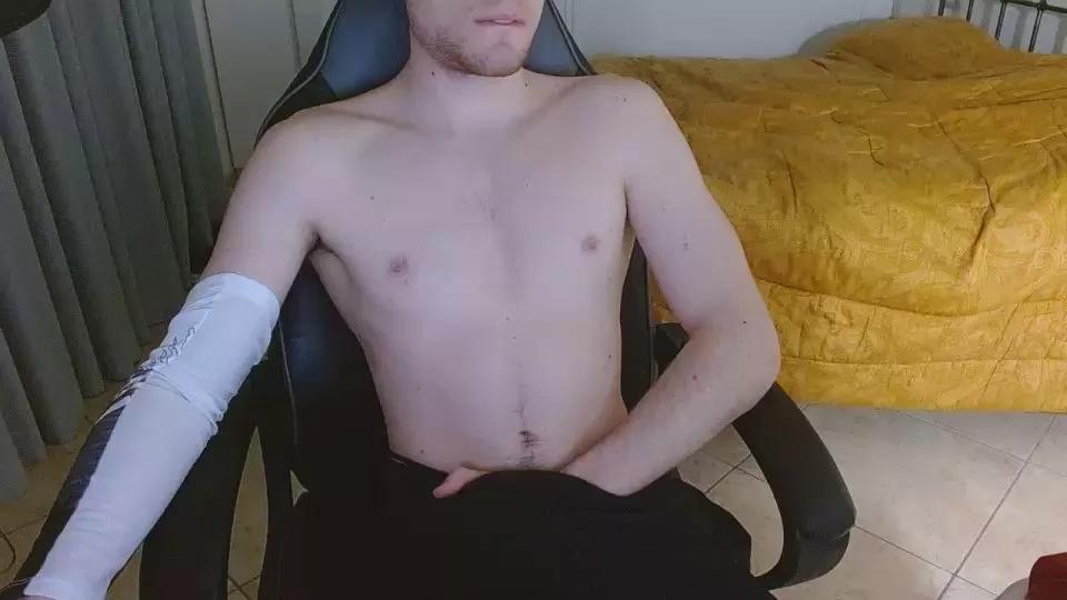 FitBoywow on Cam4 